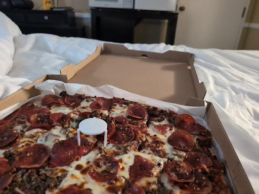 John's Pizza